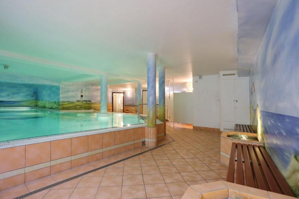 Olympia Haus 4, Whg 33 *